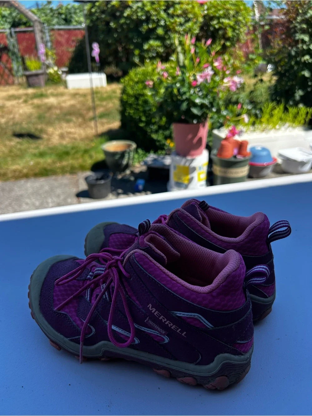 Merrell Kids Girl’s Purple and Pink Waterproof Hiking Boots Size 3